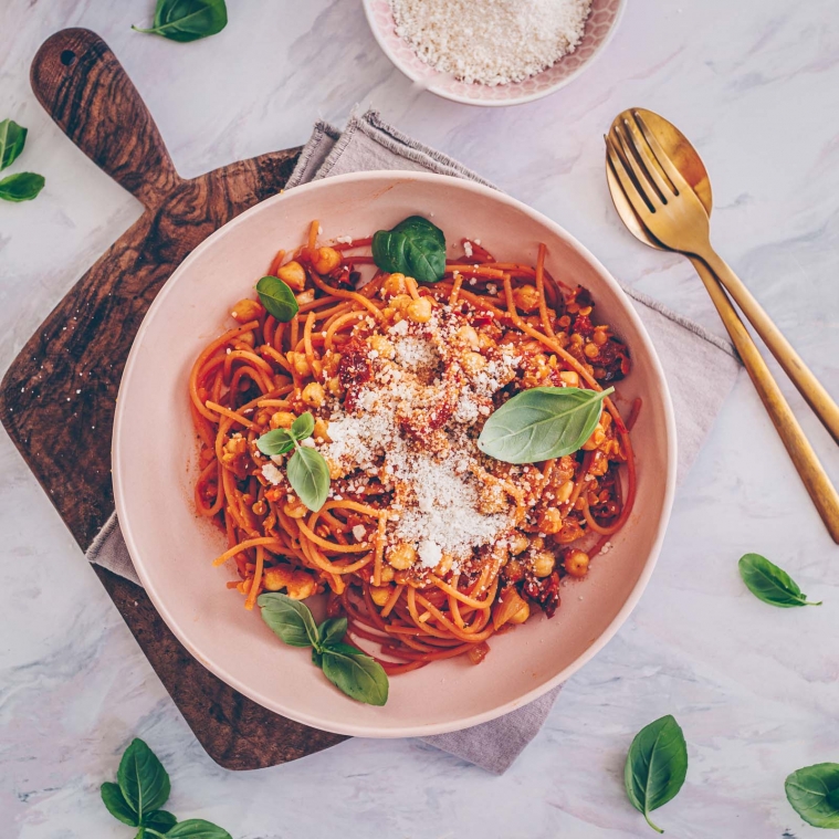 Protein Pasta with chickpeas and lentils